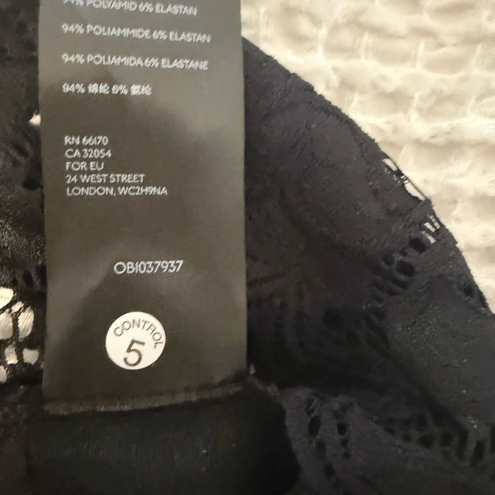 Free People Olivia lace top Blouse Black S Small Long Sleeve